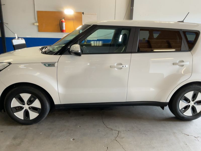 Kia Soul electric drive 81 kW EV Play — zdjęcie 4