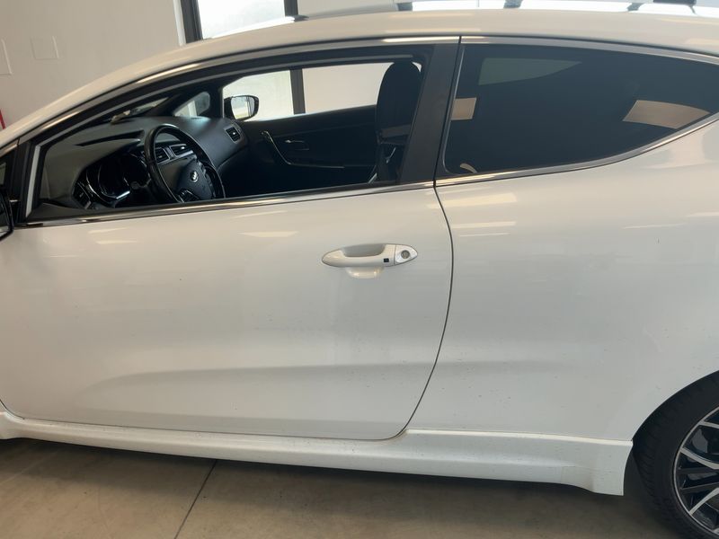 Kia pro_cee'd 1.6 TGDI GT 1st Edition — zdjęcie 4