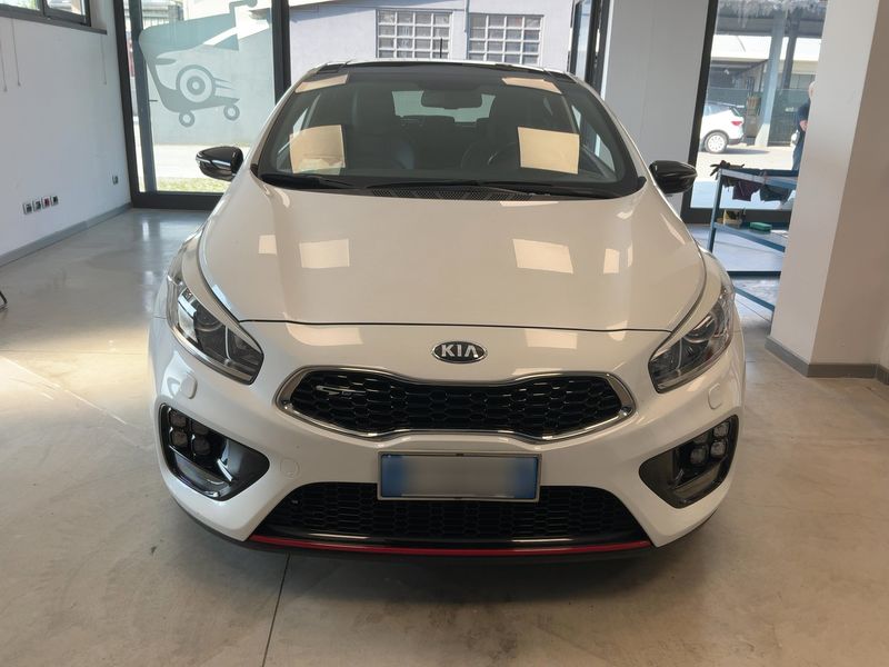 Kia pro_cee'd 1.6 TGDI GT 1st Edition — zdjęcie 9