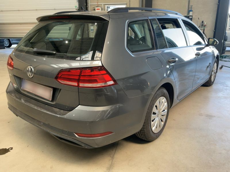 Volkswagen Golf VII 1.6 TDI Trendline BlueMotion Tech — zdjęcie 6
