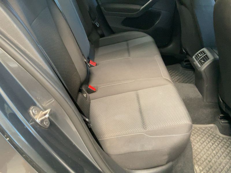 Volkswagen Golf VII 1.6 TDI Trendline BlueMotion Tech — zdjęcie 14