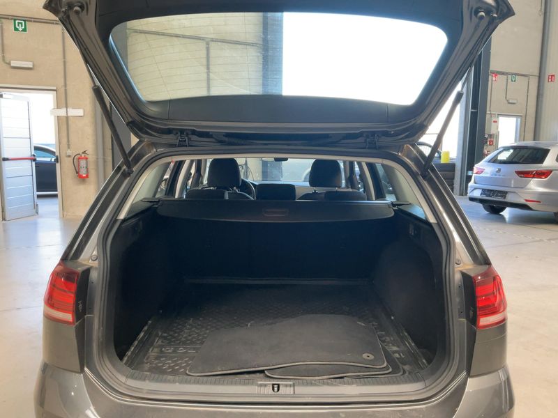Volkswagen Golf VII 1.6 TDI Trendline BlueMotion Tech — zdjęcie 10