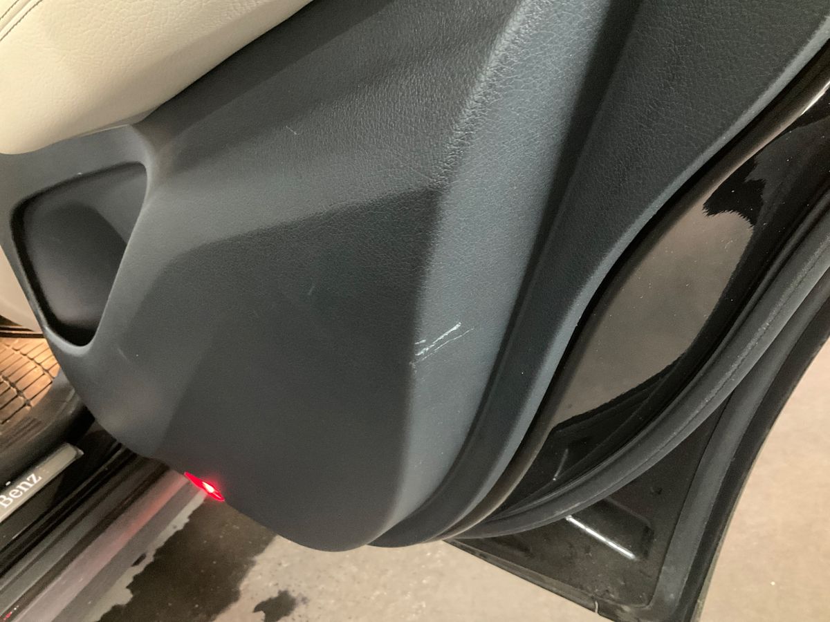 Mercedes-Benz GLE-Klasse 2023 — photo 42