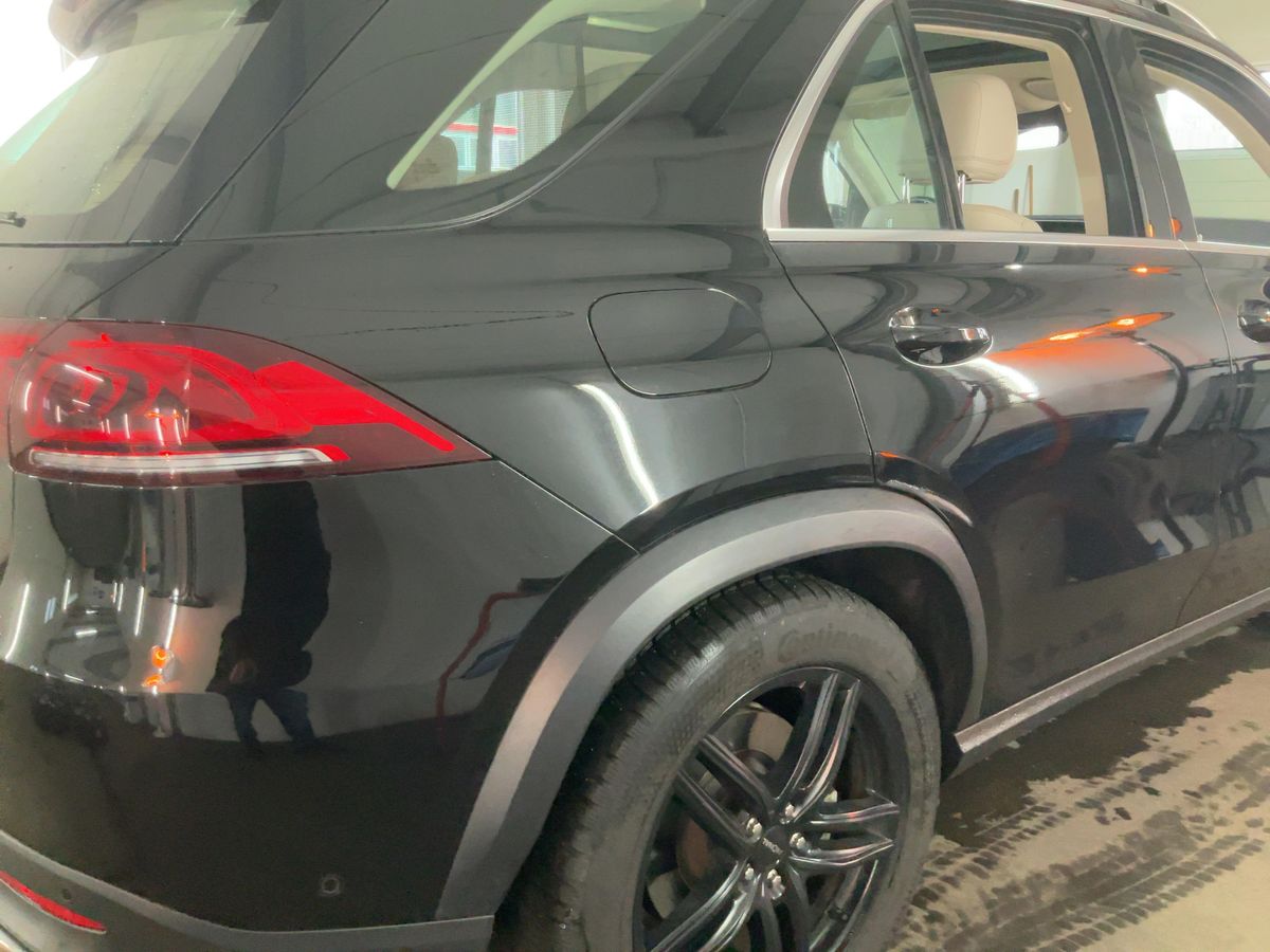 Mercedes-Benz GLE-Klasse 2023 — photo 9