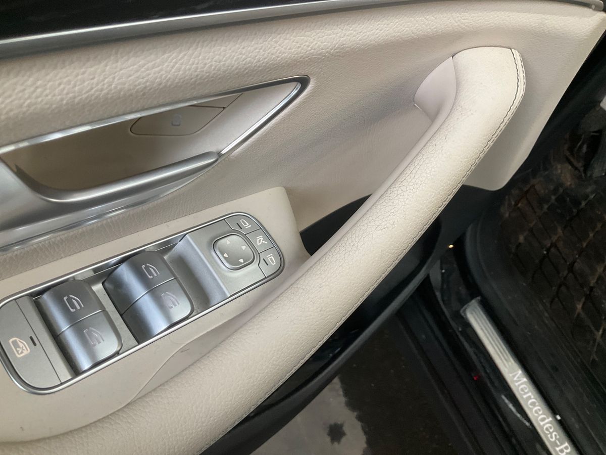 Mercedes-Benz GLE-Klasse 2023 — photo 43