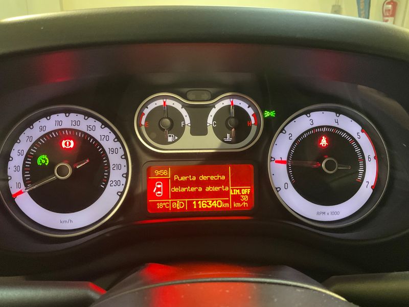 Fiat 500L 1.6 JTDM Lounge 2014 – снимка 18