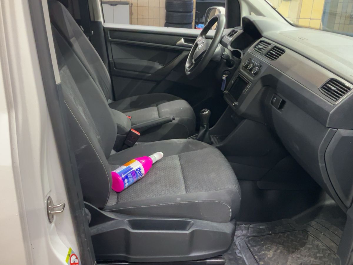 Volkswagen Caddy 2019 — photo 15