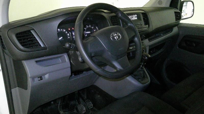 Toyota ProAce 1.5 D-4D Van L1 GX