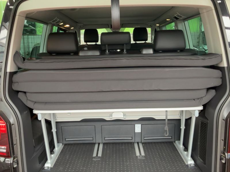 Volkswagen T6 California 2.0 TDI Beach Tour FWD — zdjęcie 10