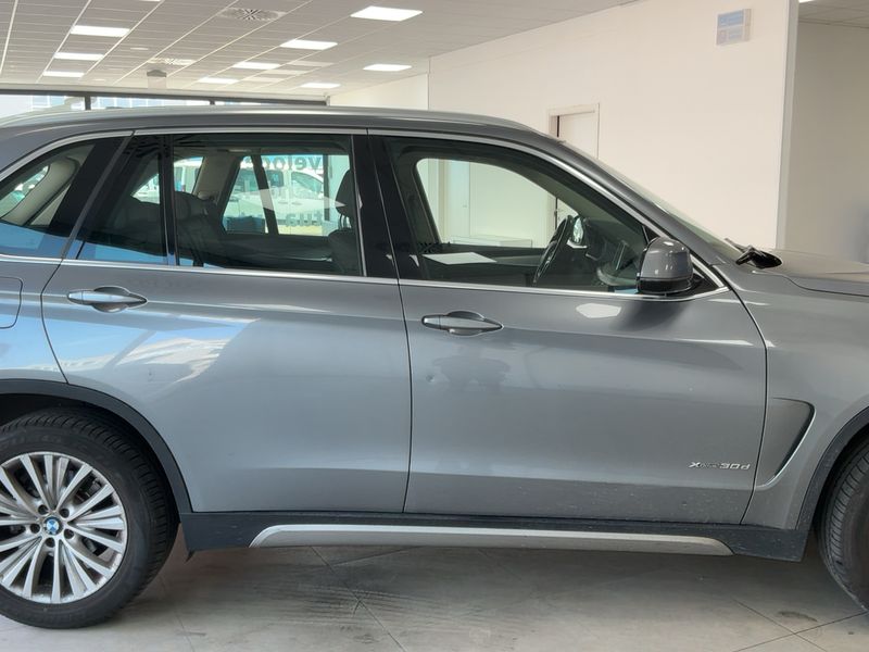BMW X5 xDrive 30d — zdjęcie 7
