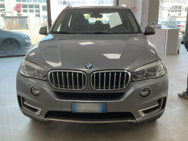 BMW X5 xDrive 30d — zdjęcie 9