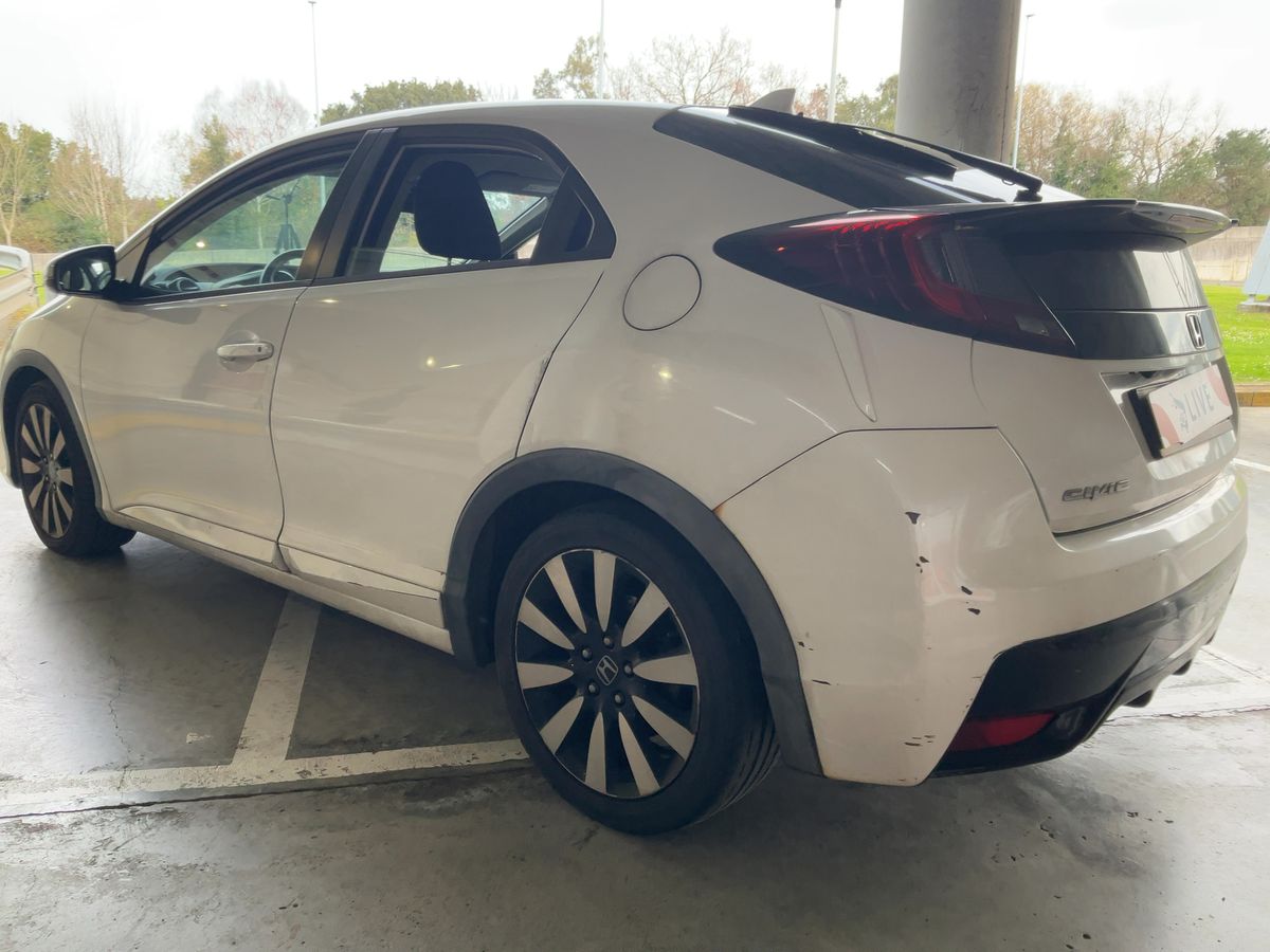 Honda Civic 2015 — photo 7