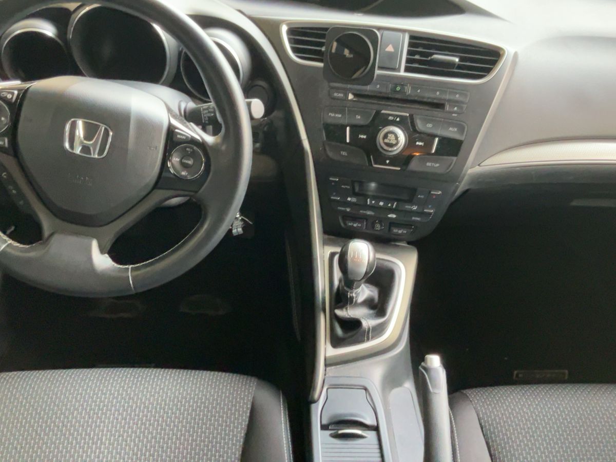 Honda Civic 2015 — photo 18