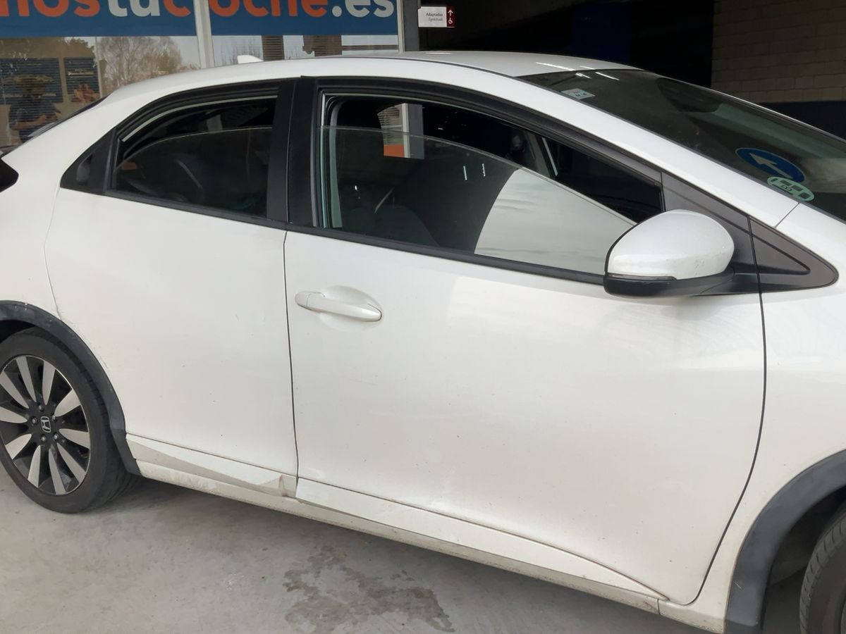 Honda Civic 2015 — photo 11