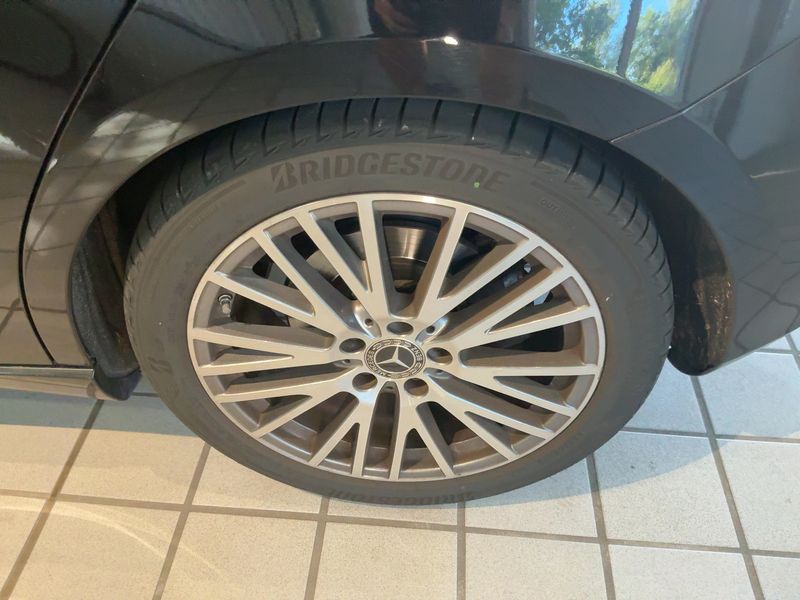 Mercedes-Benz A-Klasse A 250 2021 – снимка 5