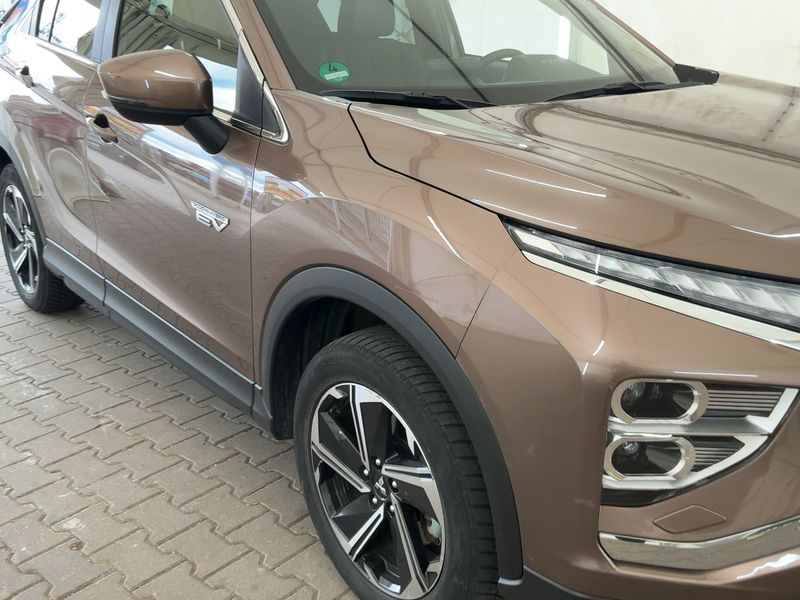 Mitsubishi Eclipse Cross 2.4 Plug-in Hybrid Plus 4WD — zdjęcie 8