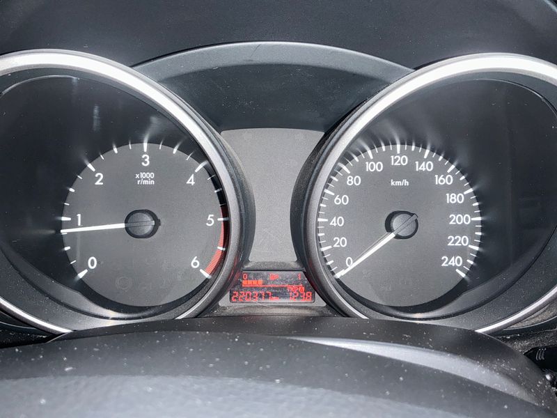 Mazda 5 1.8 Kenko — zdjęcie 4