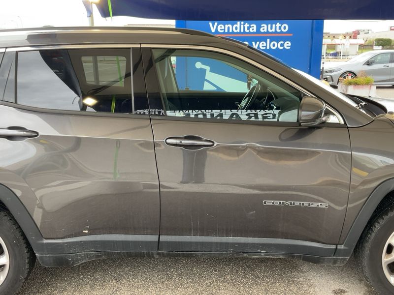 Jeep Compass 1.6 M-Jet Limited FWD — zdjęcie 7