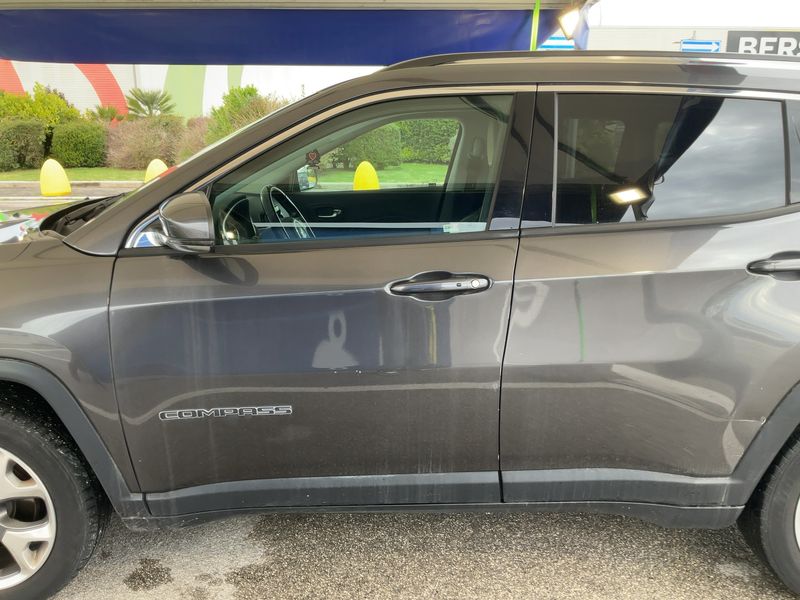 Jeep Compass 1.6 M-Jet Limited FWD — zdjęcie 4