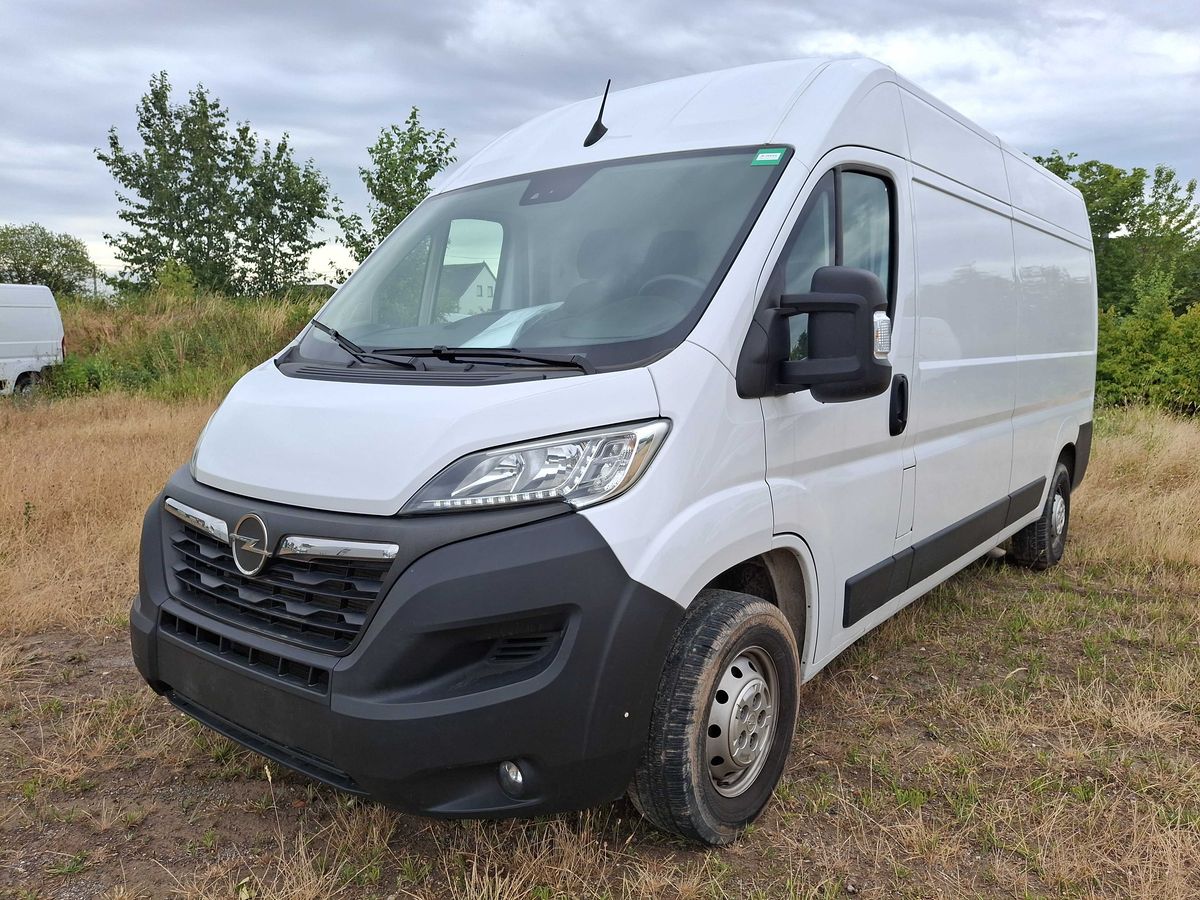 Opel Movano 2024
