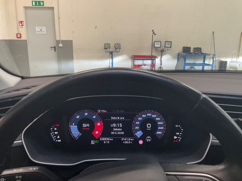 Audi Q3 Sportback 35 TDI — zdjęcie 13