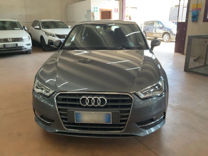 Audi A3 Sportback 1.6 TDI Attraction 2015 – снимка 14