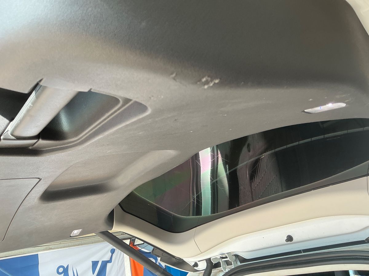 Land Rover 2020 — photo 32