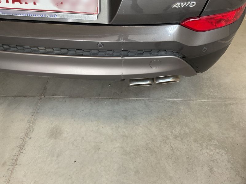 Hyundai Tucson 2.0 CRDi Advantage 4WD 2016 – снимка 32