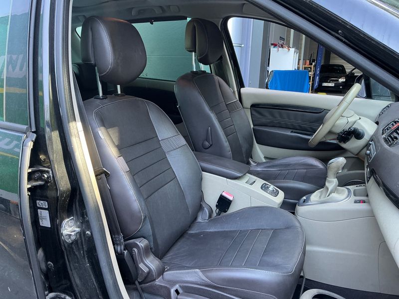 Renault Scenic 2.0 dCi Jade — zdjęcie 3