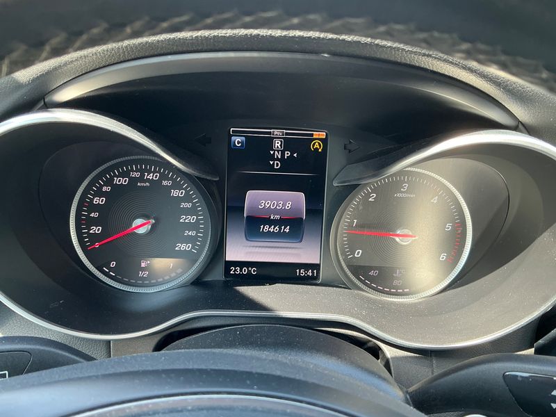 Mercedes-Benz C-Klasse C 250 d T 4Matic BlueTEC Avantgarde — zdjęcie 13