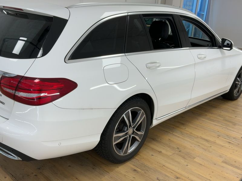 Mercedes-Benz C-Klasse C 250 d T 4Matic BlueTEC Avantgarde — zdjęcie 6