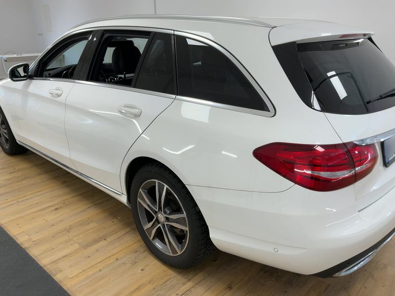 Mercedes-Benz C-Klasse C 250 d T 4Matic BlueTEC Avantgarde — zdjęcie 3