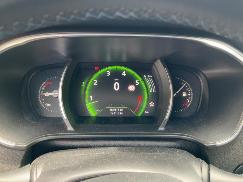 Renault Megane 1.2 TCe Energy GT Line — zdjęcie 13