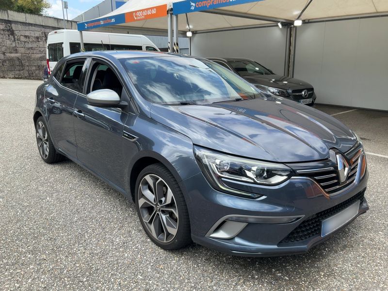 Renault Megane 1.2 TCe Energy GT Line — zdjęcie 8