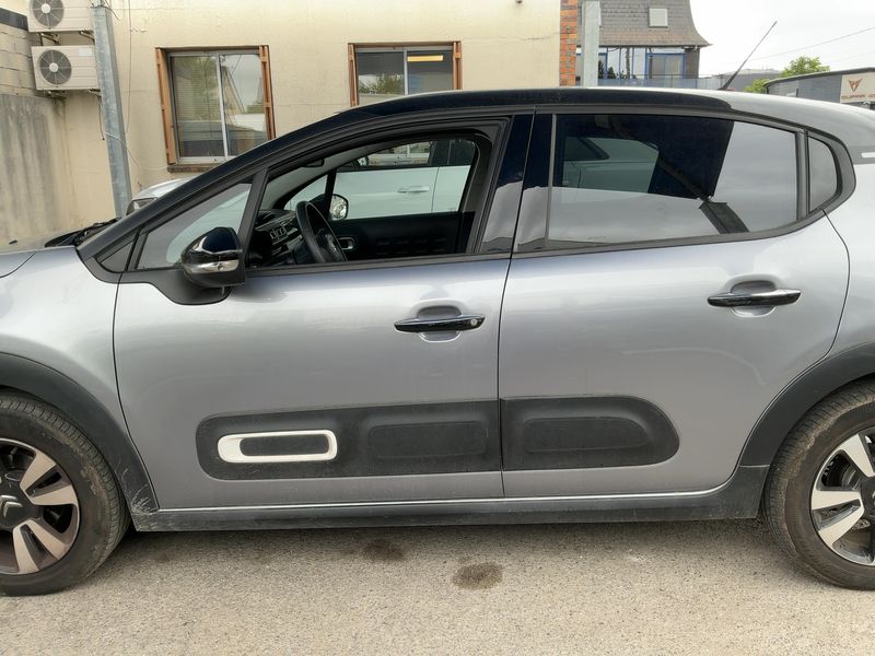 Citroen C3 1.2 PureTech Shine — zdjęcie 4