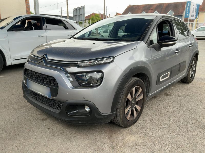 Citroen C3 1.2 PureTech Shine — zdjęcie 1