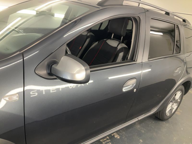 Dacia Logan MCV 0.9 TCe Stepway — zdjęcie 4