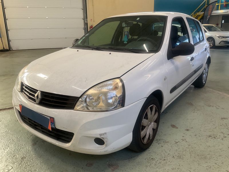 Renault Clio 1.2 LPG Campus Access — zdjęcie 1