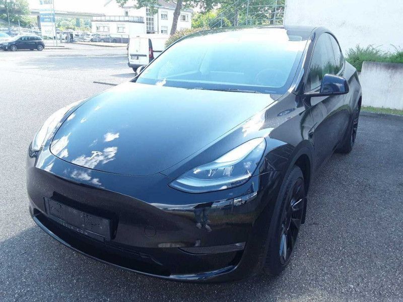 Tesla Model 2023