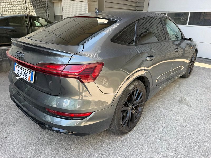 Audi e-tron Sportback 55 quattro S line — zdjęcie 5
