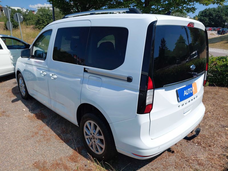 Ford Tourneo Connect 2.0 TDCi EcoBlue Titanium AWD — zdjęcie 3