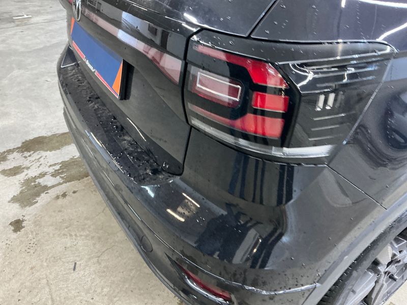 Volkswagen T-Cross 1.0 TSI Move 2023 – снимка 32