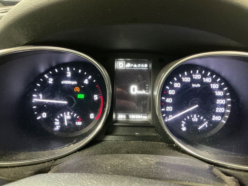 Hyundai Santa Fe 2.2 CRDi Creative 2WD — zdjęcie 13