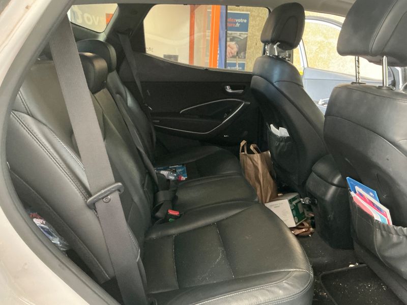Hyundai Santa Fe 2.2 CRDi Creative 2WD — zdjęcie 14
