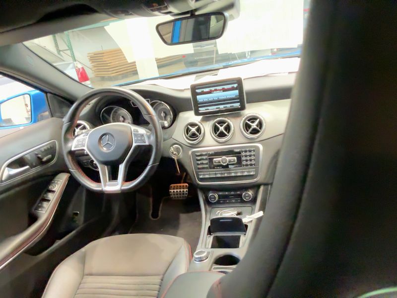 Mercedes-Benz GLA-Klasse GLA 220 d 4Matic Street Style AMG Line 2015 – снимка 18