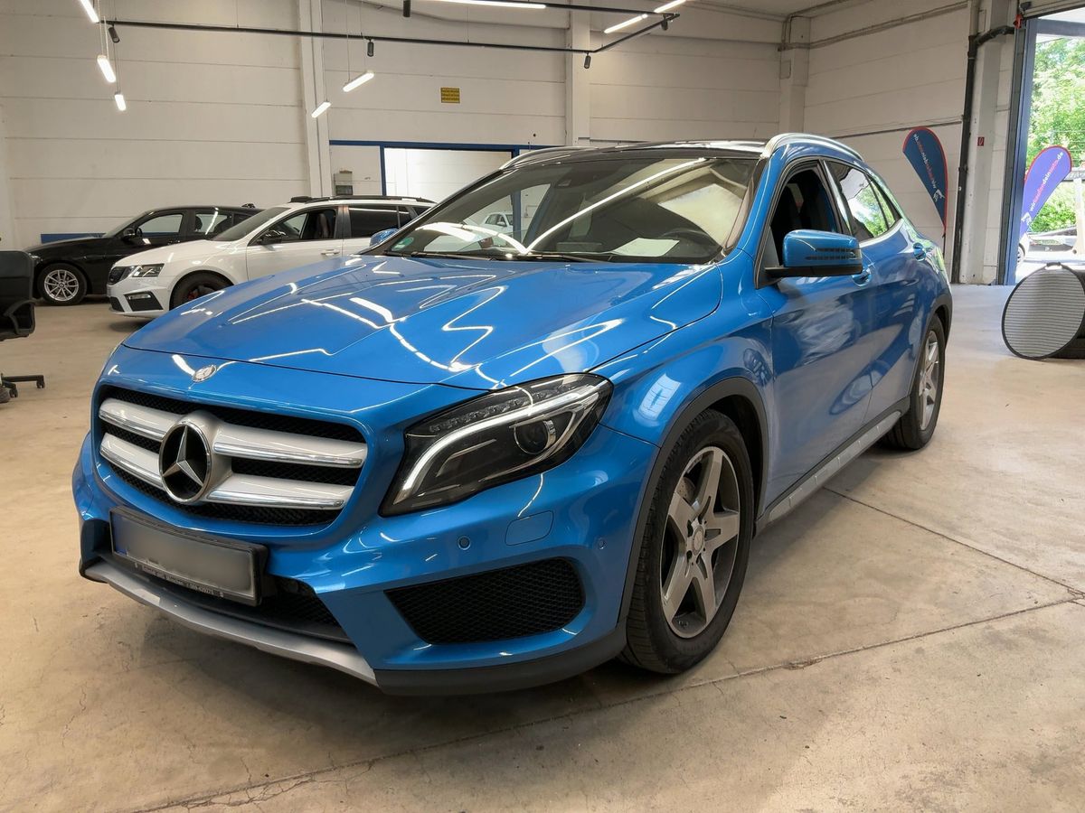 Mercedes-Benz GLA-Klasse 2015