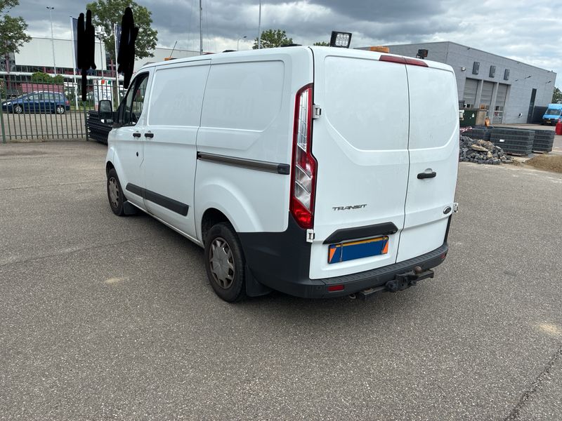 Ford Transit 2.2 TDCi 270 L1 Trend — zdjęcie 3