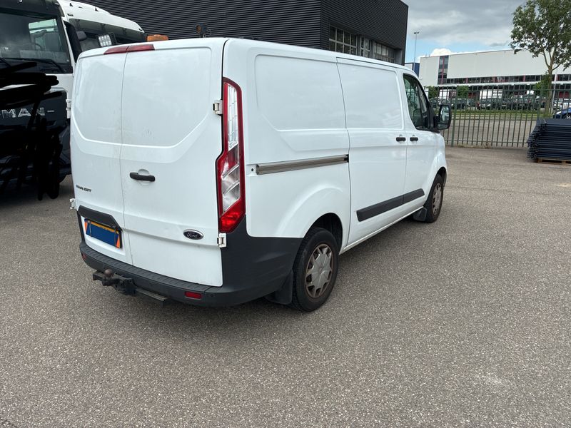Ford Transit 2.2 TDCi 270 L1 Trend — zdjęcie 5