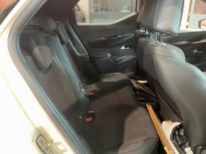 DS Automobiles DS3 Crossback 1.2 PureTech Performance Line Plus — zdjęcie 14