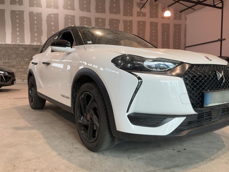 DS Automobiles DS3 Crossback 1.2 PureTech Performance Line Plus — zdjęcie 8